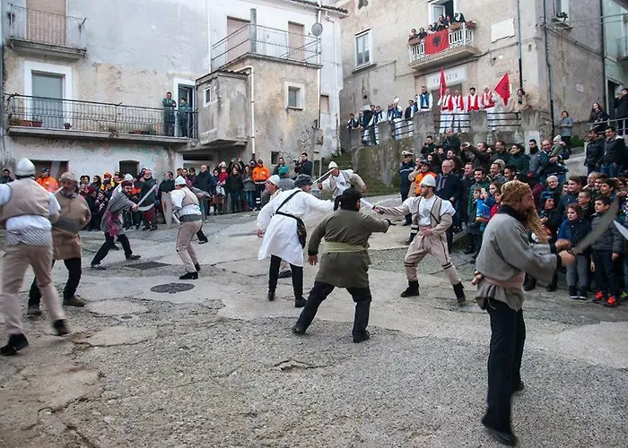 לינה וארוחת בוקר Casamuseo Del Risorgimento Lungro