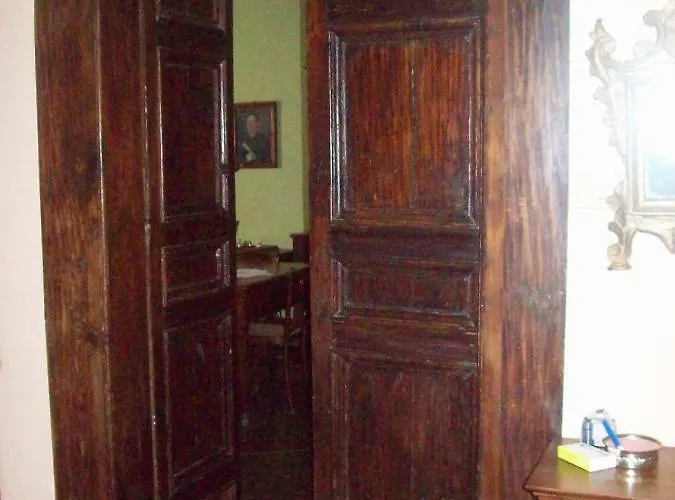 Casamuseo Del Risorgimento Bed and Breakfast *